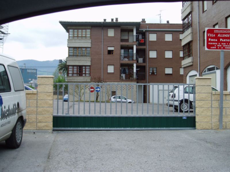 Puertas automáticas de chapa Puertas automáticas de chapa