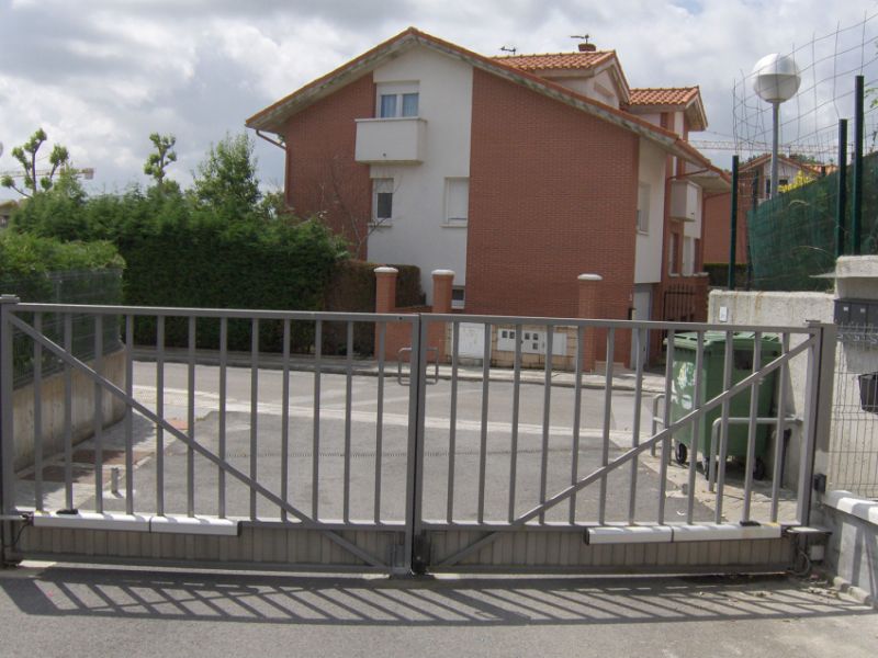 Puertas automáticas de chapa Puertas automáticas de chapa