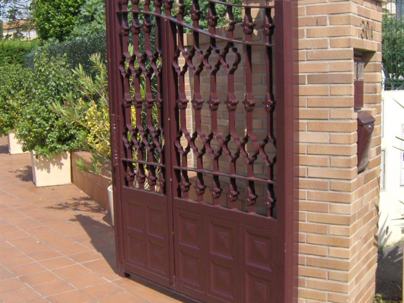 Puertas en forja y tubo Puertas en forja y tubo