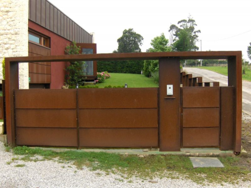 Puertas en forja y tubo Puertas en forja y tubo