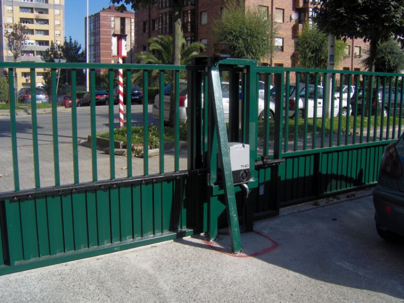 Puertas automáticas de chapa Puertas automáticas de chapa