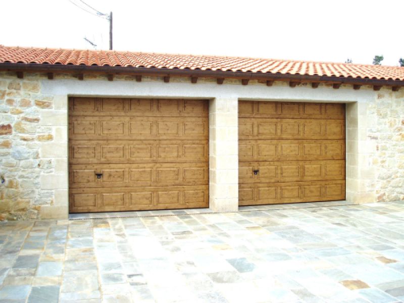 Puertas automáticas seccionales Puertas automáticas seccionales